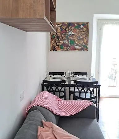 Casa Rienza 26 * Como